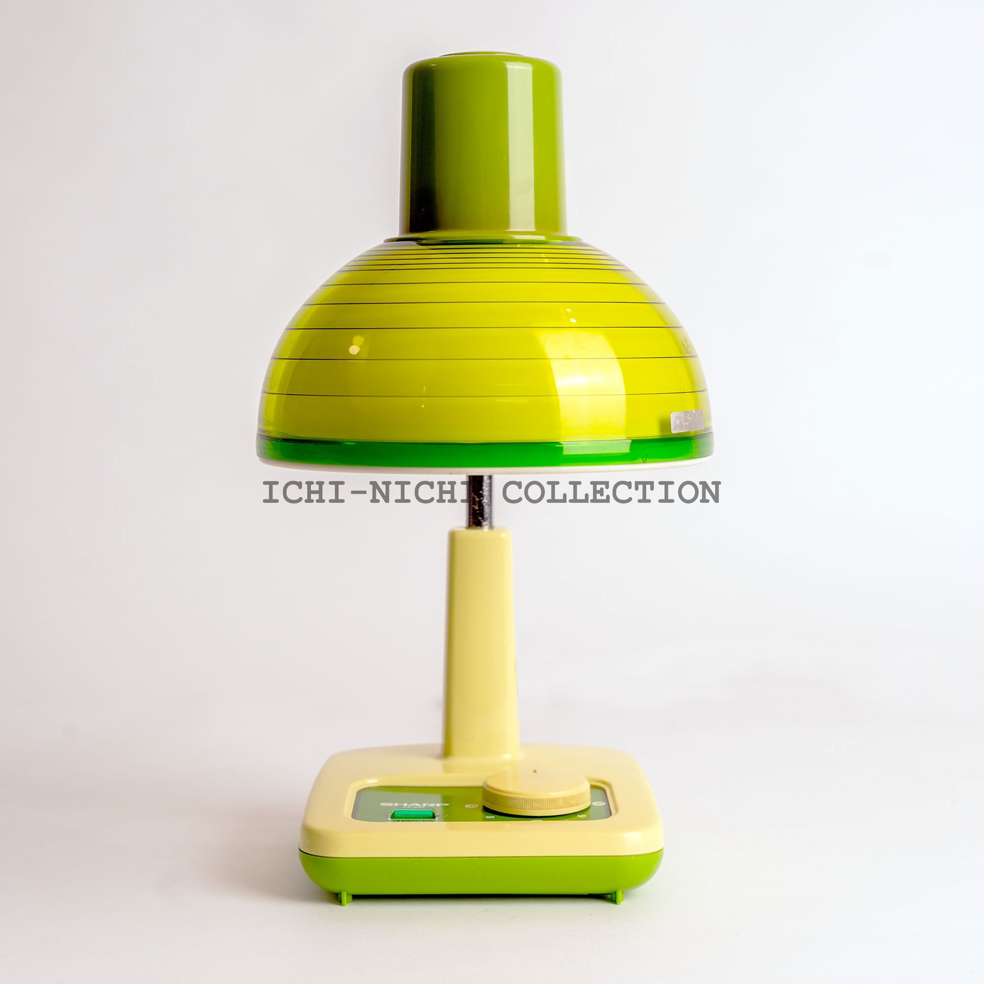 Vintage Sharp Desktop Lamp Desk Light 1970-1982 008