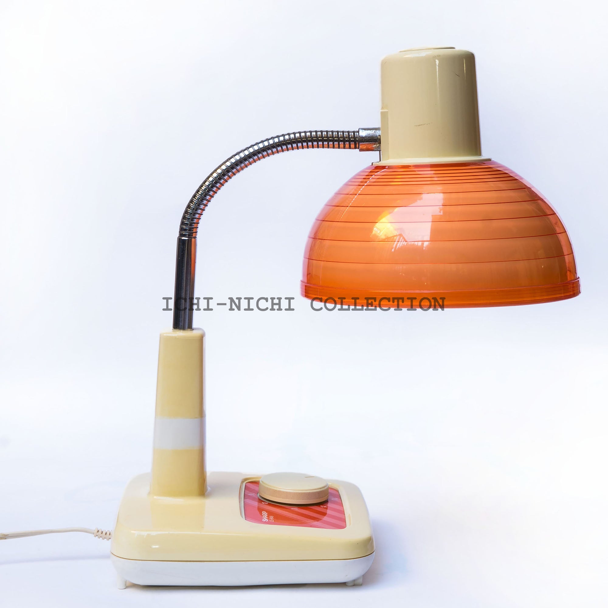 Vintage Sharp Desktop Lamp Desk Light 1970-1982  009