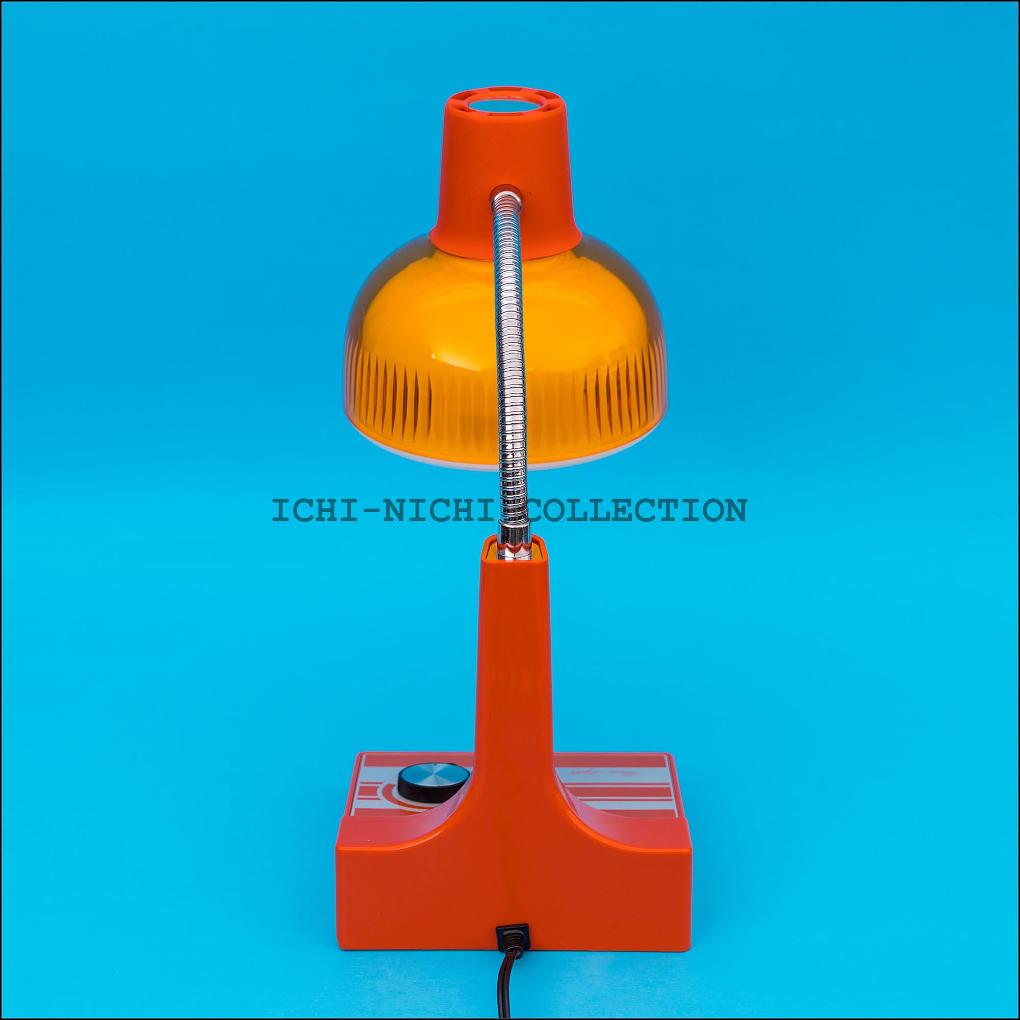 Vintage  Desktop Lamp Desk Light Made in Japan 1970-1980   010