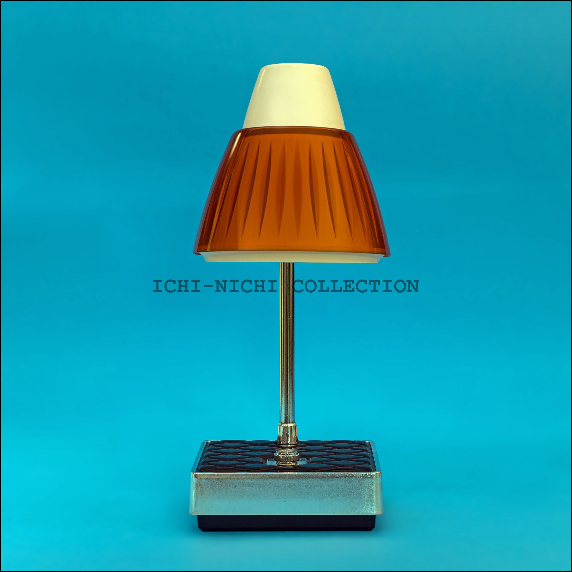 Vintage SANYO Desktop Lamp Desk Light 1970-1980  011