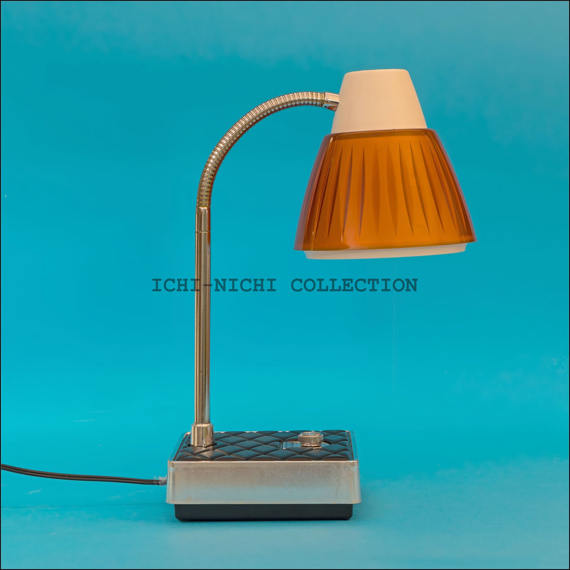 Vintage SANYO Desktop Lamp Desk Light 1970-1980  011