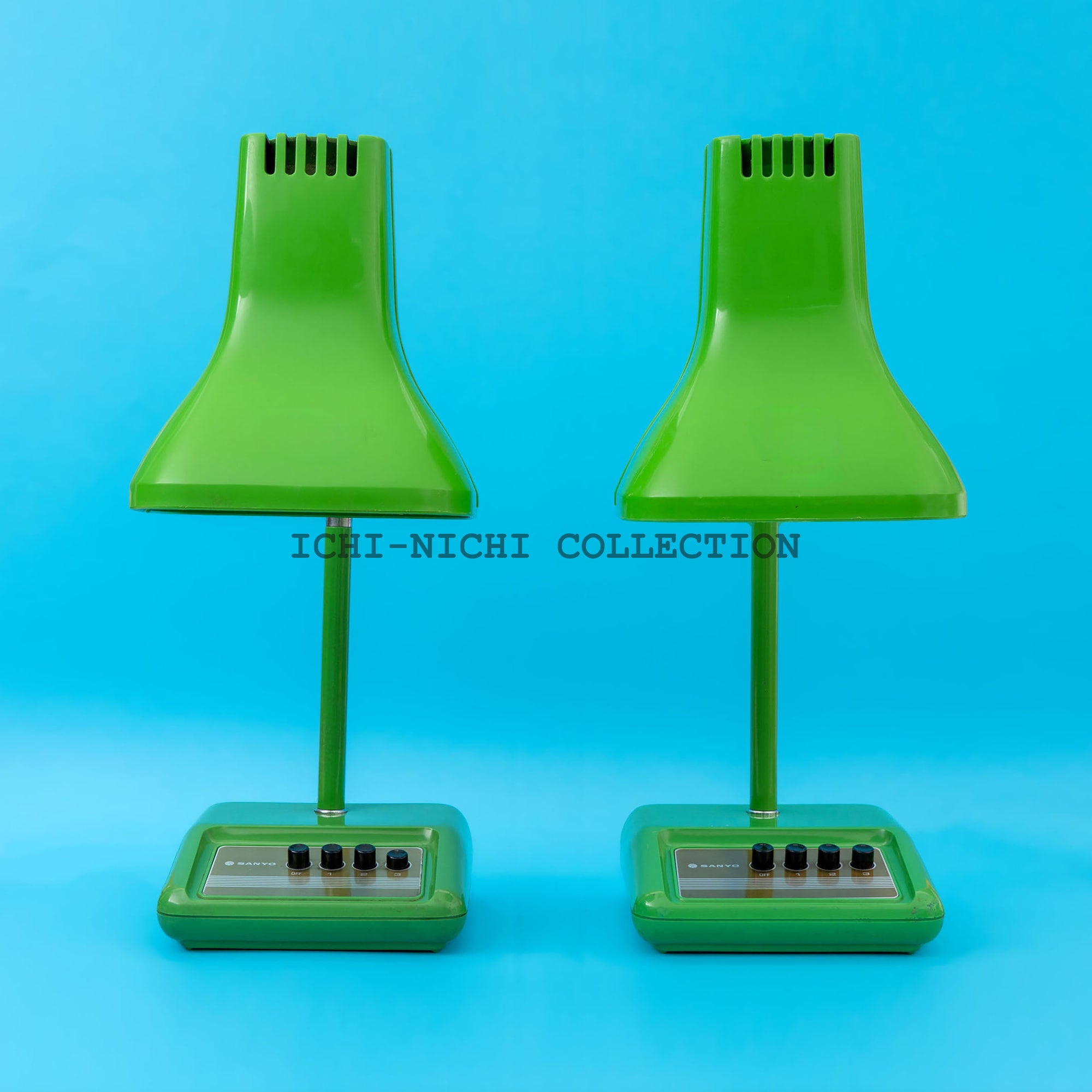 Pair of Vintage Sanyo Desktop Lamp Desk Light 1970-1980  014