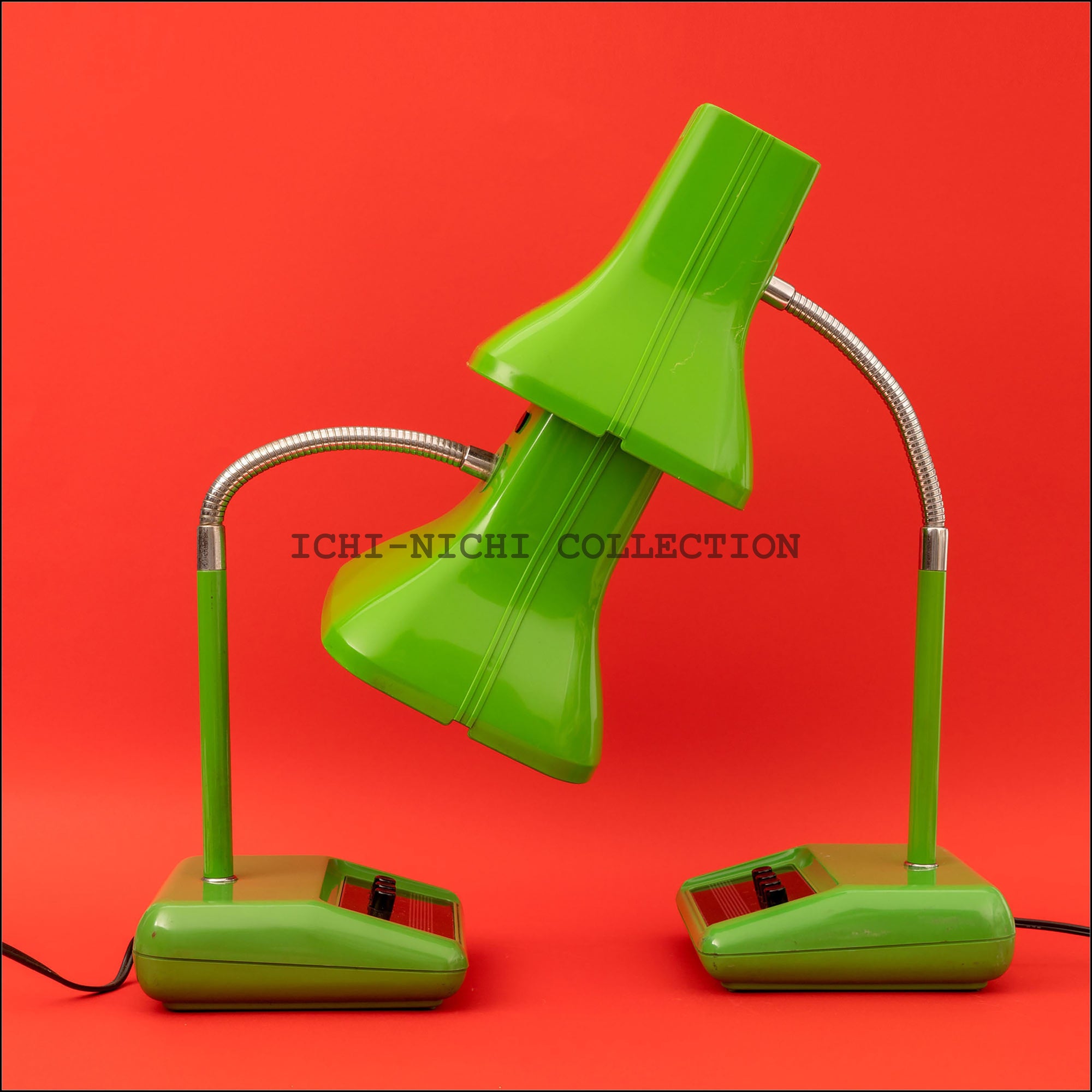 Pair of Vintage Sanyo Desktop Lamp Desk Light 1970-1980  014