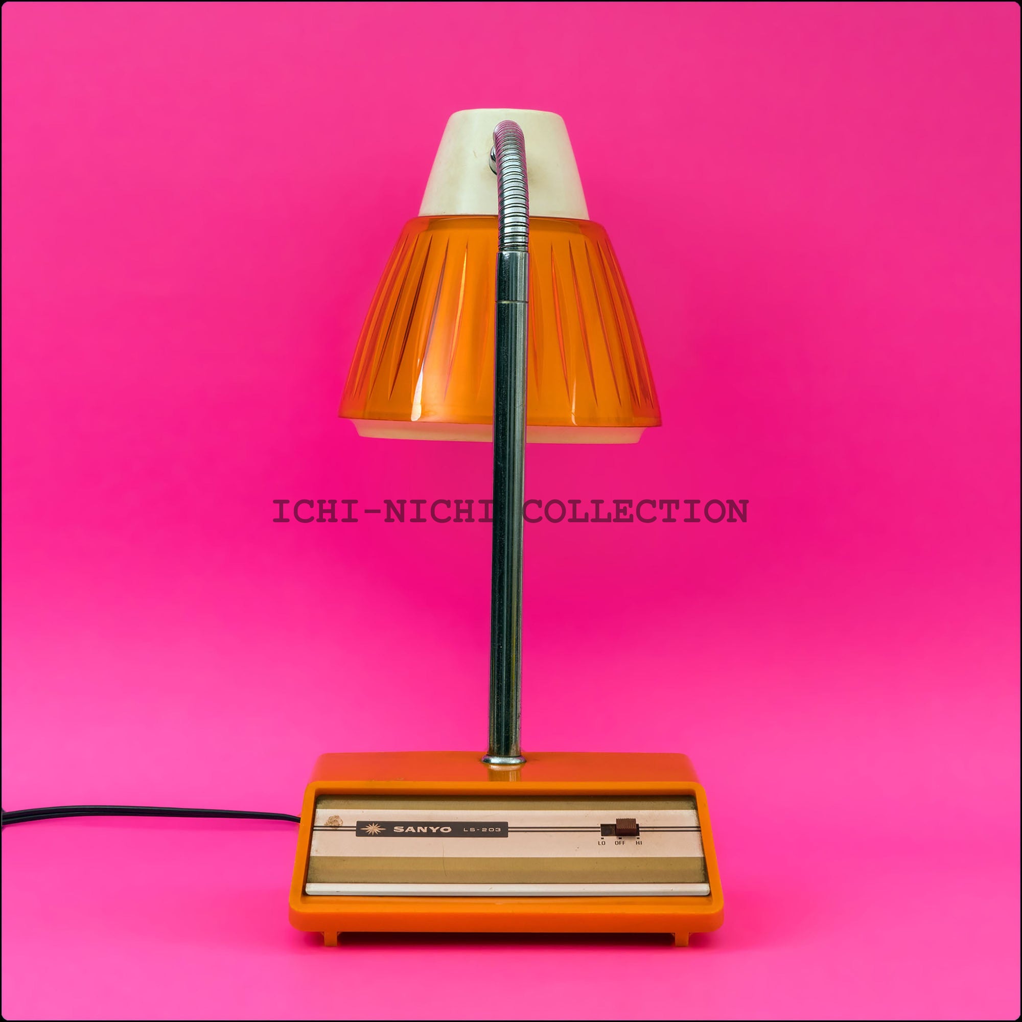 Vintage Sanyo Desktop Lamp Desk Light 1970-1980 015