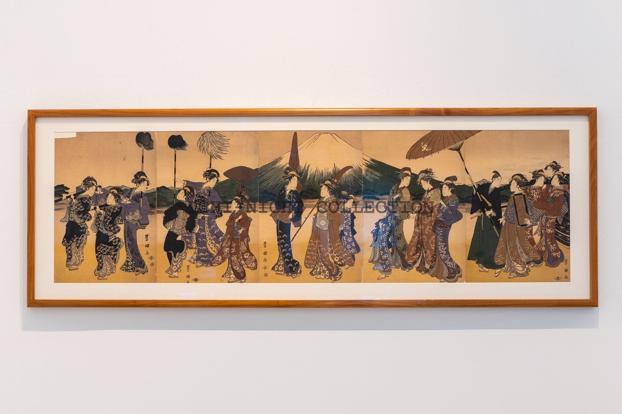 Utagawa Toyokuni (歌川豊国, 1769–1825) A Parody of a Daimyō’s Procession at the Foot of Mount Fuji 1797