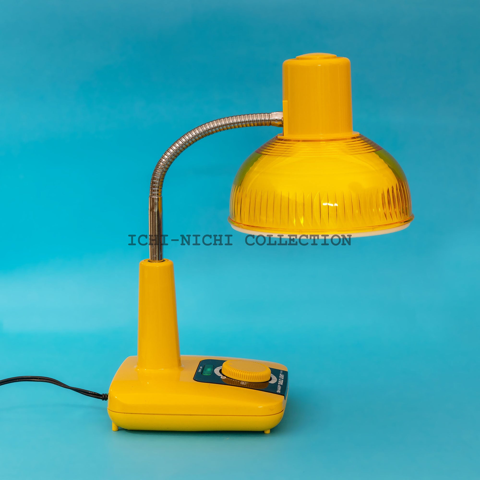 Vintage Sharp Desktop Lamp Desk Light 019