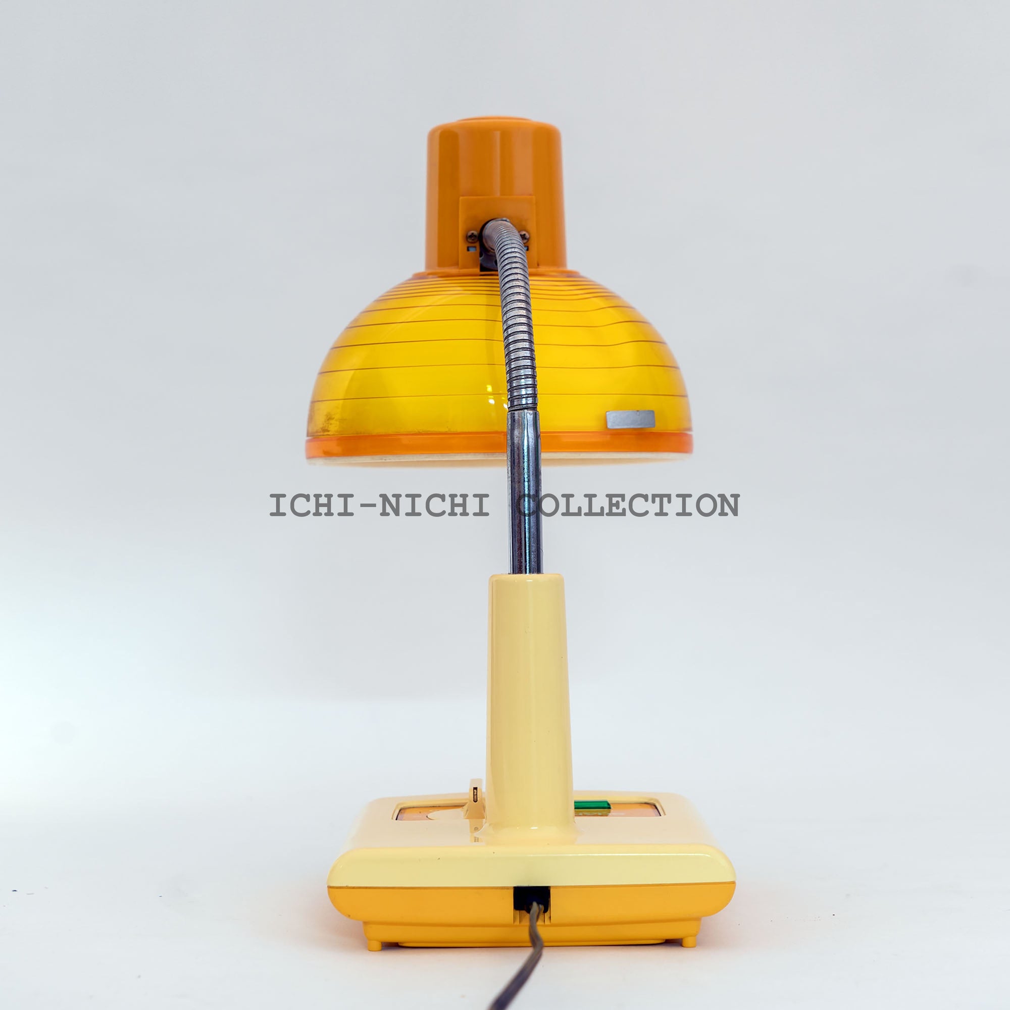 Vintage Sharp Desktop Lamp Desk Light 020