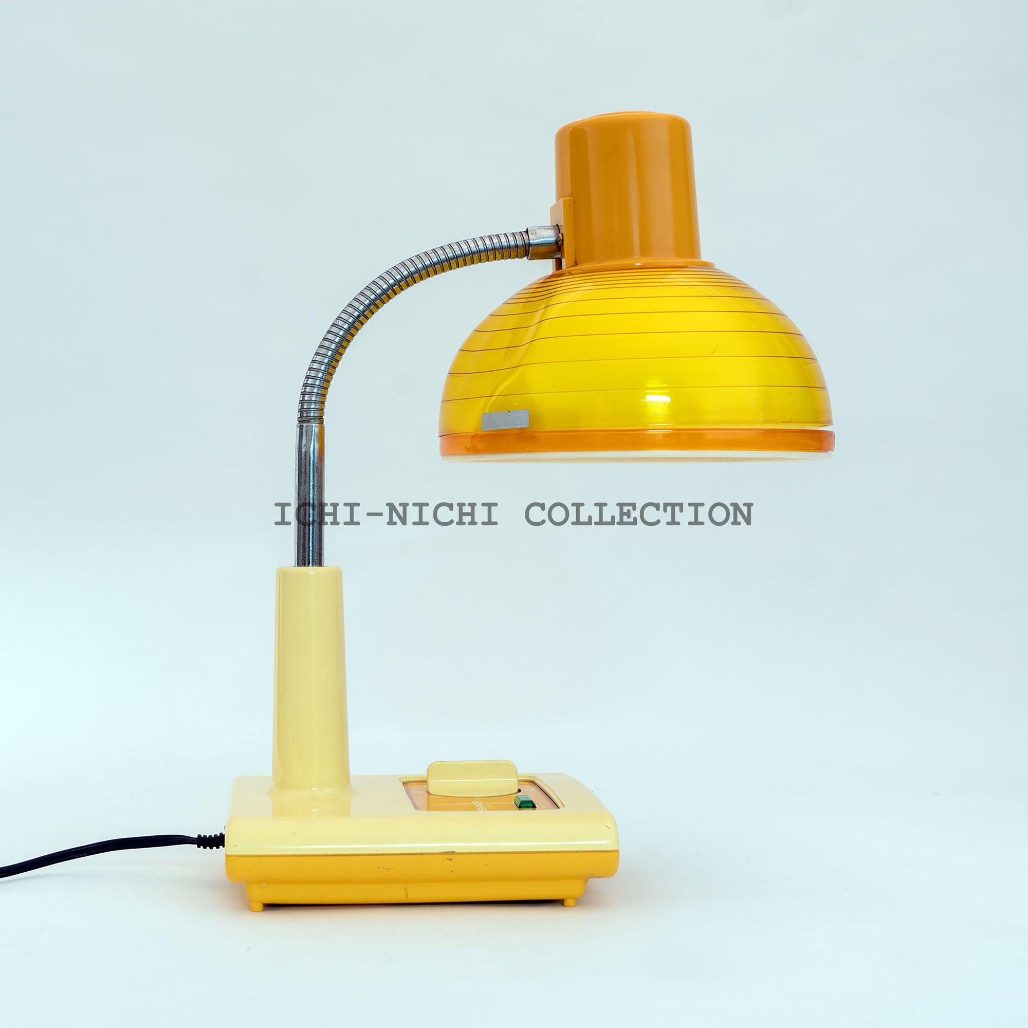 Vintage Sharp Desktop Lamp Desk Light 020